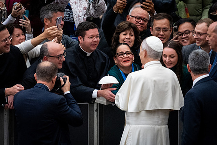 Pope Leo XIV meets faithful at the end of his Wednesday General Audience at Paul VI Audience Hall.