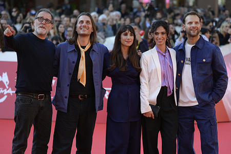 Valerio Mastandrea (l),Luca Marinelli (l),Silvia D'Amico (c),Roberta Mattei (c) and Alessandro Borghi (r) attend the red carpet of movie Non essere cattivo during the Rome Film Fest 2025 at Auditorium Parco della Musica.