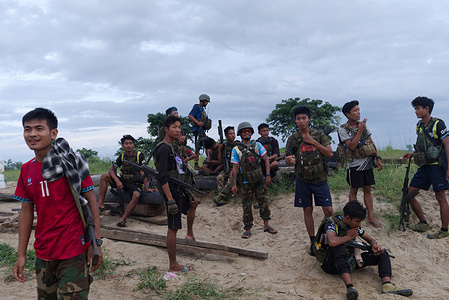 Fighters from Shwebo District People’s Defense Force (PDF) were among those deployed to support operations in Thabeikkyin Township. Units from the Shwebo District PDF’s Battalion 12 and Battalion 9 joined the offensive in Thabeikkyin, fighting alongside forces from Pyin Oo Lwin District PDF.