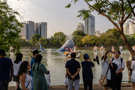 People visit the Netflix One Piece-themed activities at Lumphini Park.