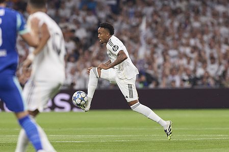 Eder Militao of Real Madrid CF is seen in action during the UEFA Champions League 2025/2026 first round day 1 football match between Real Madrid CF and Olympique de Marseille at Santiago Bernabeu Stadium. Final score: Real Madrid CF 2 : 1 Olympique de Marseille