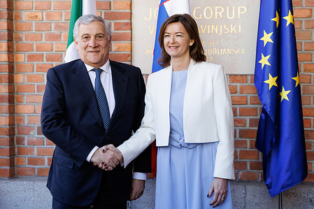 Italian Foreign Minister Antonio Tajani meets with Slovenian Foreign Minister Tanja Fajon in Ljubljana. The foreign ministers talked about economic cooperation, minorities and preventing illegal migration.