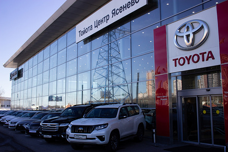 Toyota center in Moscow. Toyota’s Russian assets may be transferred to the Russian state entity NAMI, Russian Industry and Trade Minister Denis Manturov was quoted as saying. In this light Japanese carmaker Toyota’s Saint Petersburg plant may be transferred to the Russian state.