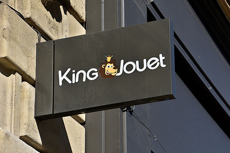 View of the sign of the King Jouet store on rue de la République in Marseille. The King Jouet, Joué Club, Chausséa and Jour de Fête brands have applied for the takeover of Ludendo Entreprises, the parent company of La Grande Récré, placed in compulsory judicial liquidation. In its first offer, King Jouet expressed its wish to take over 97 La Grande Récré stores.