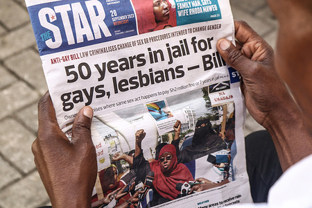 A man reads The Star, a Kenyan Newspaper carrying an article about a proposed law that criminalizes same sex relationships and suggests harsh punishment to offenders.
If the bill becomes law, members of LGBTQ community risk up to 50 years in jail, the bill also outlaws gay parades and marches along the streets. Same sex relationships are banned in Kenya.