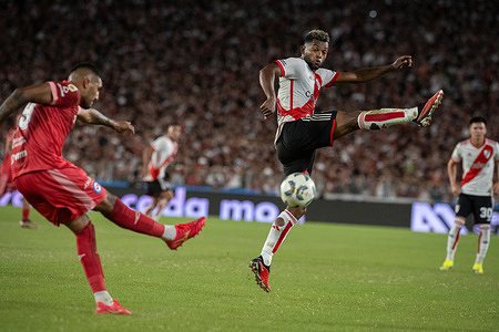 Miguel Borja of River Plate seen in action during the match between River Plate and Argentinos Juniors as part of group A of Copa de la Liga Profesional 2024 at Estadio Mas Monumental Antonio Vespucio Liberti. Final Score: River Plate 1-1 Argentinos Juniors.