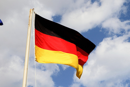 The flag of the Federal Republic of Germany fluttered in the wind on the flagpole of one of the hotels in Egypt.