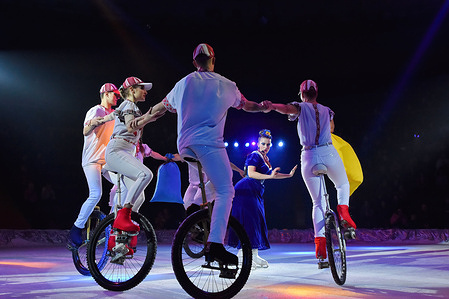 Artists perform while riding an unicycle at the Zaporizhzhia State Circus. The Zaporizhzhia State Circus is a key venue for entertainment and leisure in the city and region, catering to both children and adults. Established on April 20, 1972, it boasts an auditorium with a capacity of two thousand seats, featuring a distinctive dome-shaped circular structure with a small observation superstructure at the top and a central arena measuring thirteen meters in diameter. Beyond circus performances, the venue is utilized for concerts, exhibitions, and other events, making it a versatile space for cultural activities.