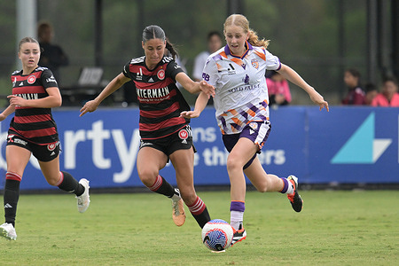 Madison McComasky (L) of Western Sydney Wanderers FC and Hana Ann Lowry (R) of Perth Glory FC seen in action during the Liberty A-League match between Perth Glory and Western Sydney Wanderers FC at Wanderers Football Park. Final score; Western Sydney Wanderers FC 1:0 Perth Glory.
