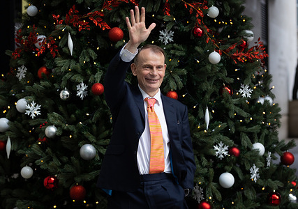 Andrew Marr gestures to the media at BBC Broadcasting House after filming the final episode of the Andrew Marr Show in London.
Marr is leaving the BBC after 20 years and his Sunday morning interview programme will be temporarily taken over by Sophie Raworth from 9th January.